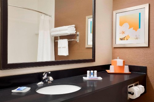 Fairfield Inn & Suites Tyler - image 17