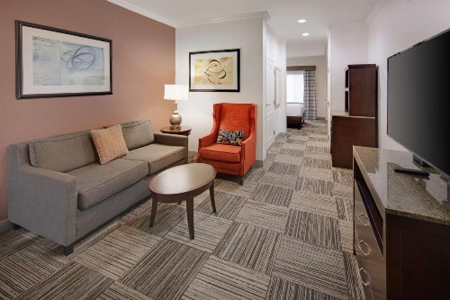 Hilton Garden Inn Tyler - image 38