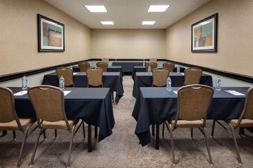 Hilton Garden Inn Tyler - image 50
