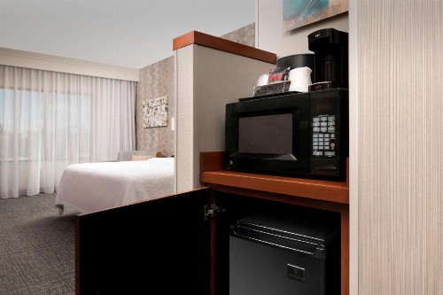 Courtyard by Marriott Tyler - image 13