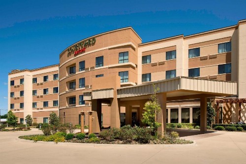 Courtyard by Marriott Tyler - image 2