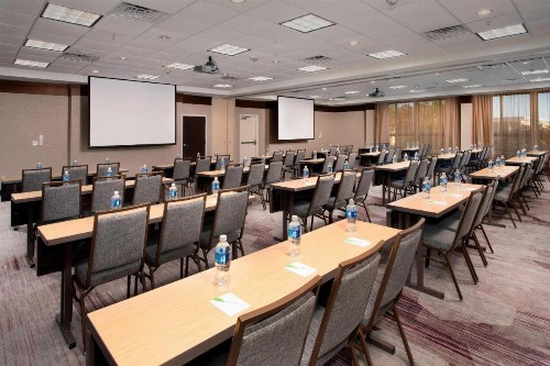 Courtyard by Marriott Tyler - image 23