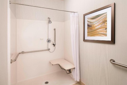 Courtyard by Marriott Tyler - image 27