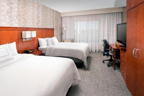 Courtyard by Marriott Tyler - image 3