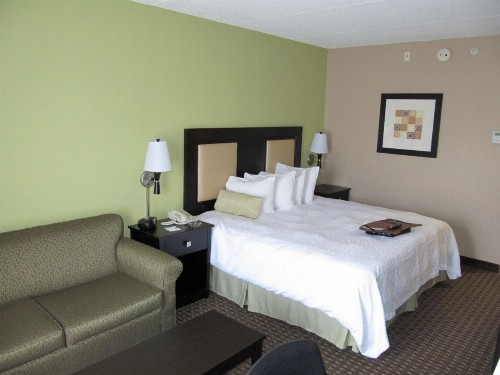 Hampton Inn Lindale/Tyler - image 26