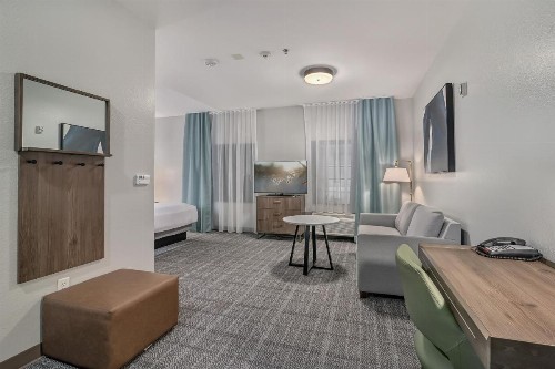 Staybridge Suites Tyler University Area an IHG Hotel - image 29