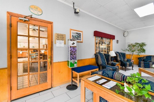 OYO Hotel Tyler Lindale - image 12
