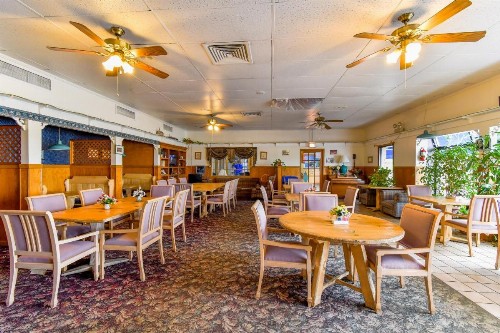 OYO Hotel Tyler Lindale - image 22