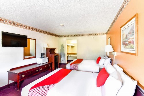 OYO Hotel Tyler Lindale - image 5