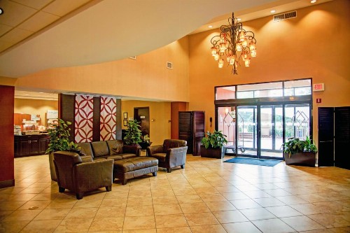 Holiday Inn Express Tyler South an IHG Hotel - image 16
