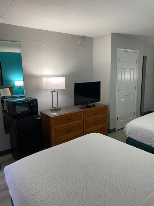 La Quinta Inn by Wyndham Tyler - image 18