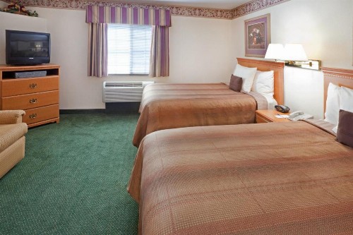 Candlewood Suites Tyler an IHG Hotel - image 31