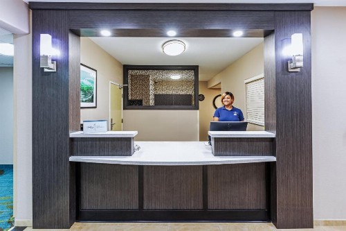 Candlewood Suites Tyler an IHG Hotel - image 7