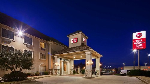 Best Western Plus Southpark Inn & Suites - image 9