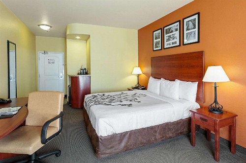 Sleep Inn & Suites Tyler - image 13