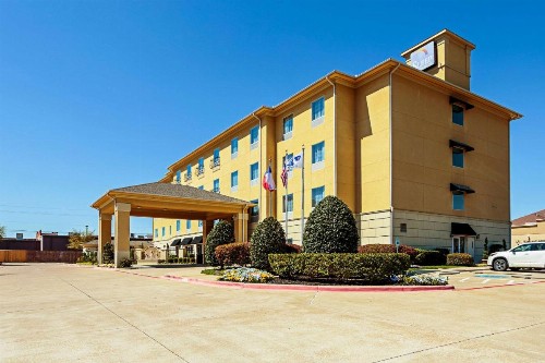 Sleep Inn & Suites Tyler - image 2