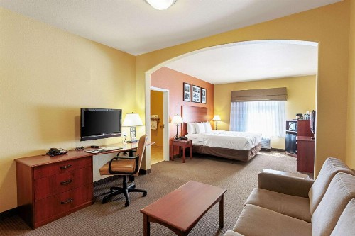 Sleep Inn & Suites Tyler - image 7