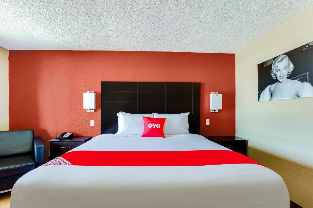 OYO Hotel Tyler Northwest Mineola Hwy - image 4