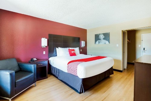 OYO Hotel Tyler Northwest Mineola Hwy - image 40