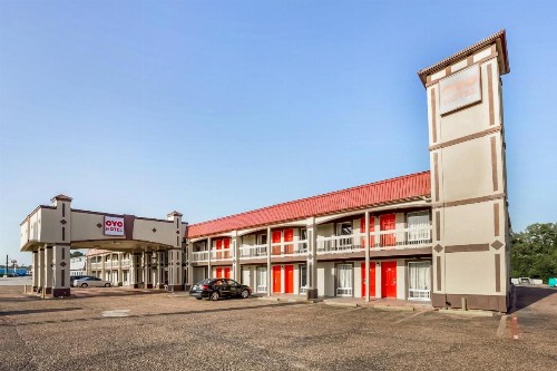 OYO Hotel Tyler Northwest Mineola Hwy - image 41