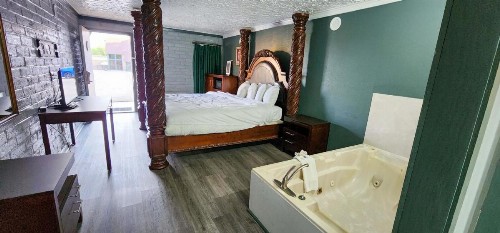 Stratford Inn Tyler - image 22