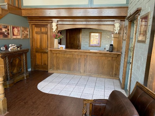 Stratford Inn Tyler - image 4