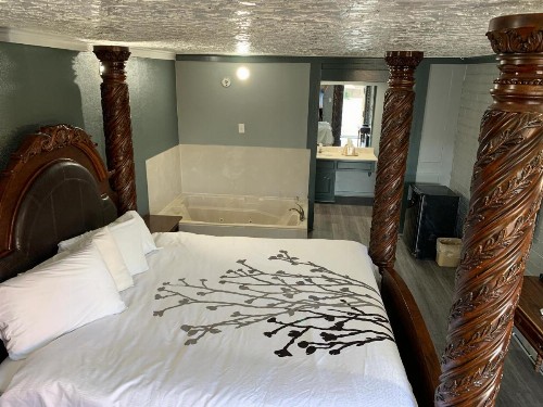Stratford Inn Tyler - image 7