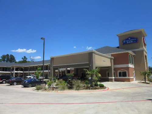 Executive Inn and Suites Tyler - image 16