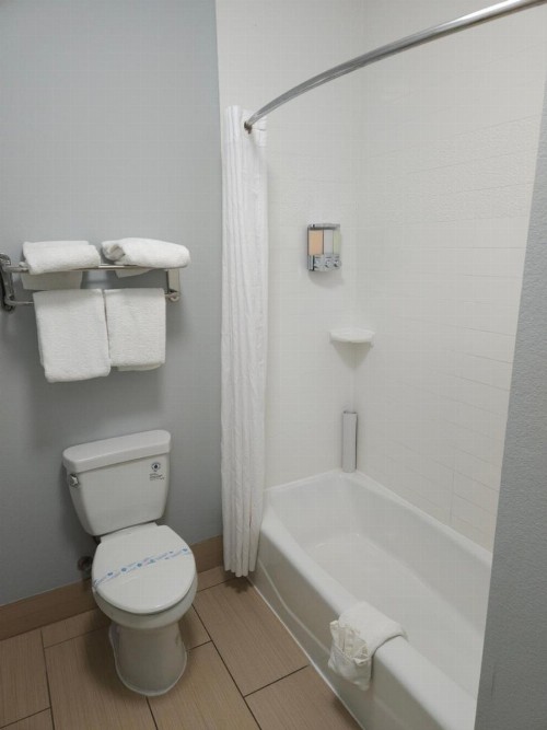 Executive Inn and Suites Tyler - image 6