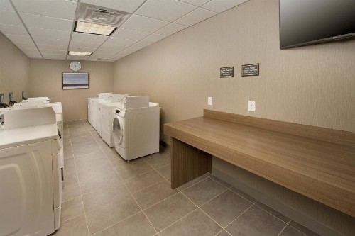 Residence Inn by Marriott Tyler - image 20