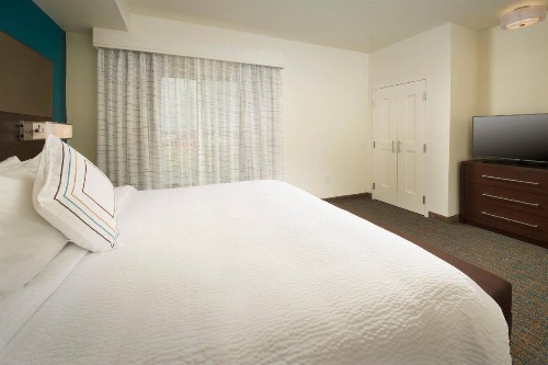 Residence Inn by Marriott Tyler - image 22
