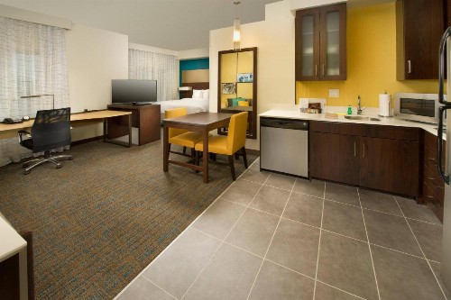 Residence Inn by Marriott Tyler - image 28
