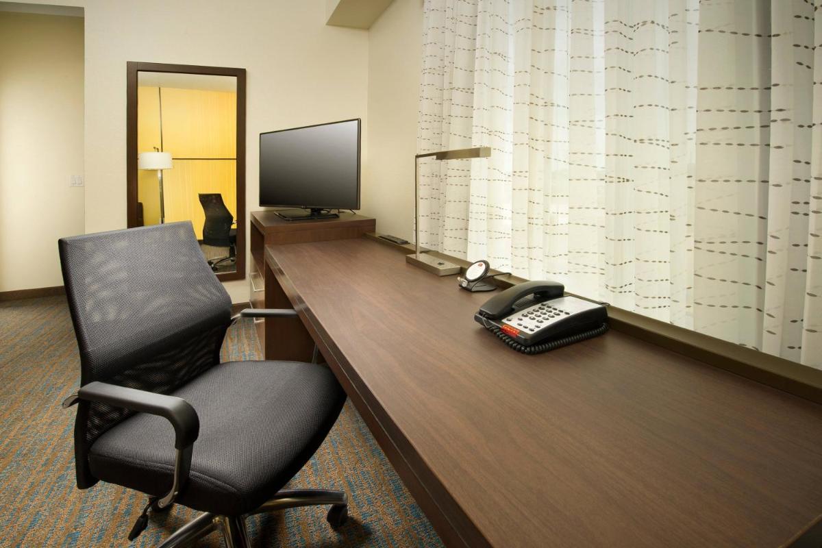 Residence Inn by Marriott Tyler - image 4