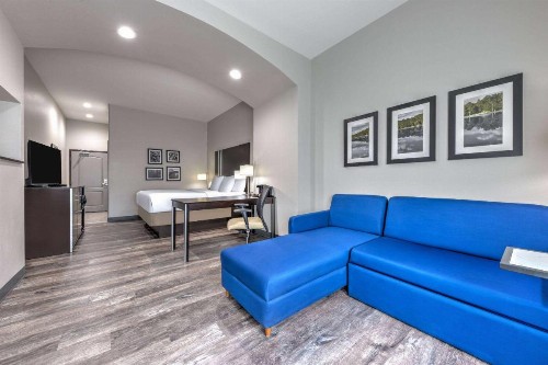La Quinta by Wyndham Tyler - University Area - image 24