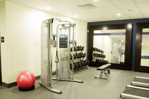 Hampton Inn & Suites Tyler-South - image 15