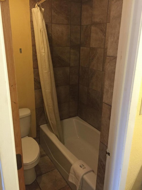 Town House Motel - image 15