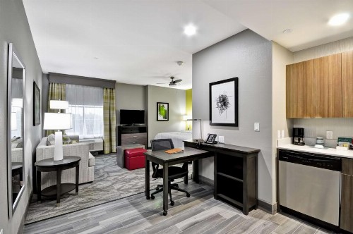 Homewood Suites by Hilton Tyler - image 2
