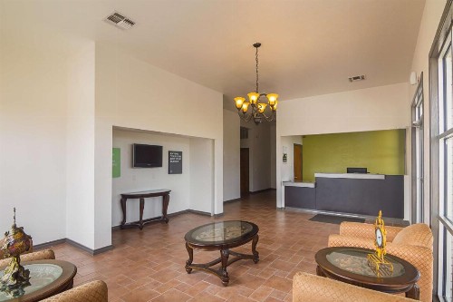 Studio 6-Tyler TX - Northwest - image 10