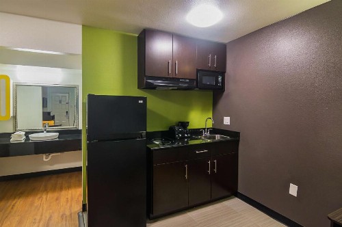 Studio 6-Tyler TX - Northwest - image 13