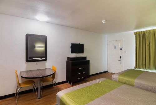 Studio 6-Tyler TX - Northwest - image 19