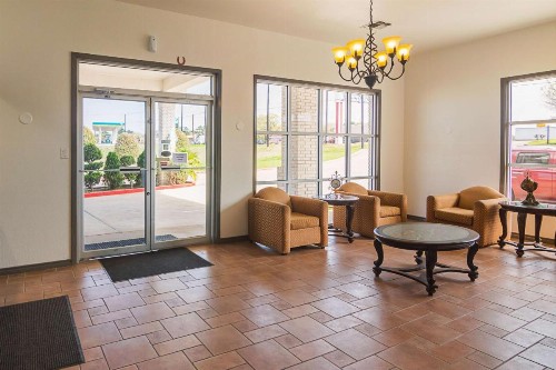 Studio 6-Tyler TX - Northwest - image 6