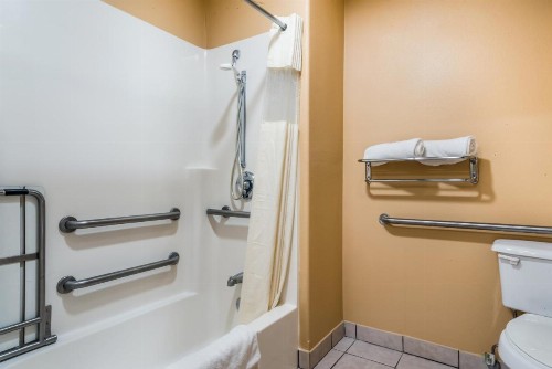 Americas Best Value Inn - Ukiah - image 28