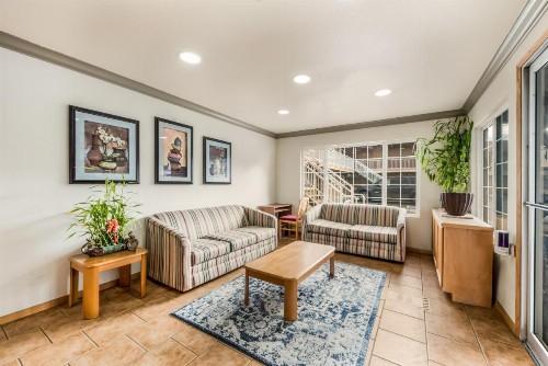 Americas Best Value Inn - Ukiah - image 29