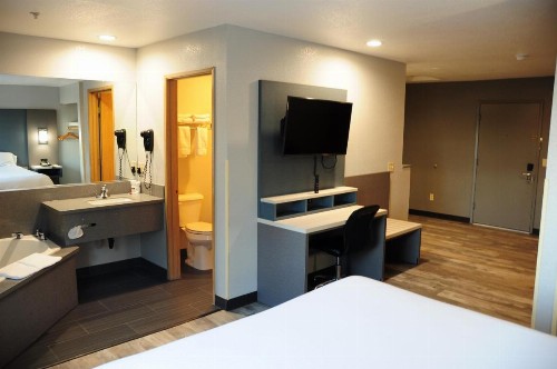 Travelodge by Wyndham Ukiah - image 10