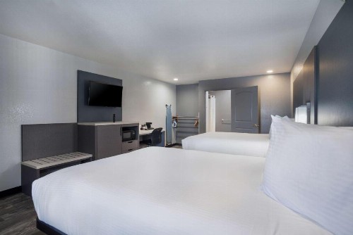 Travelodge by Wyndham Ukiah - image 18