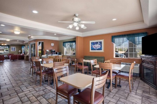 Travelodge by Wyndham Ukiah - image 19