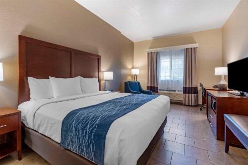 Comfort Inn & Suites Ukiah Mendicino County - image 12