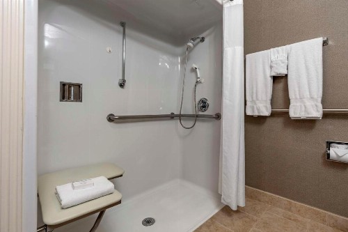 Hampton Inn Ukiah - image 2