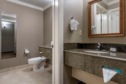 Hampton Inn Ukiah - image 35