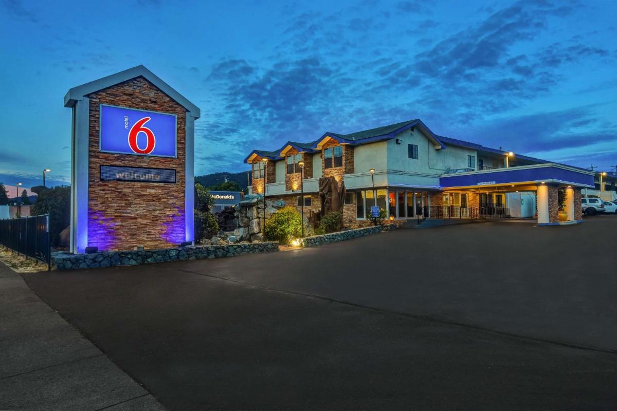Motel 6-Ukiah CA - North - main image